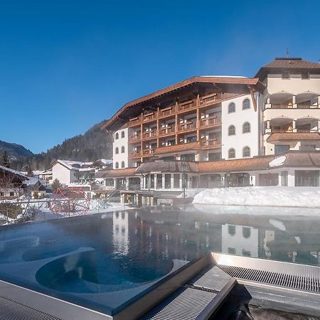 Hotel Jagdschloessl Kirchdorf in Tirol Bagian luar foto