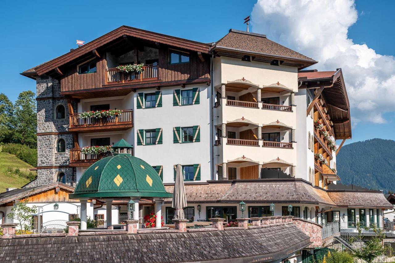 Hotel Jagdschloessl Kirchdorf in Tirol Bagian luar foto