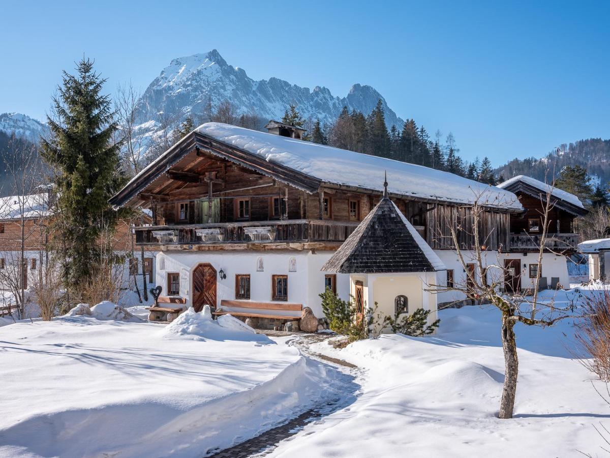 Hotel Jagdschloessl Kirchdorf in Tirol Bagian luar foto