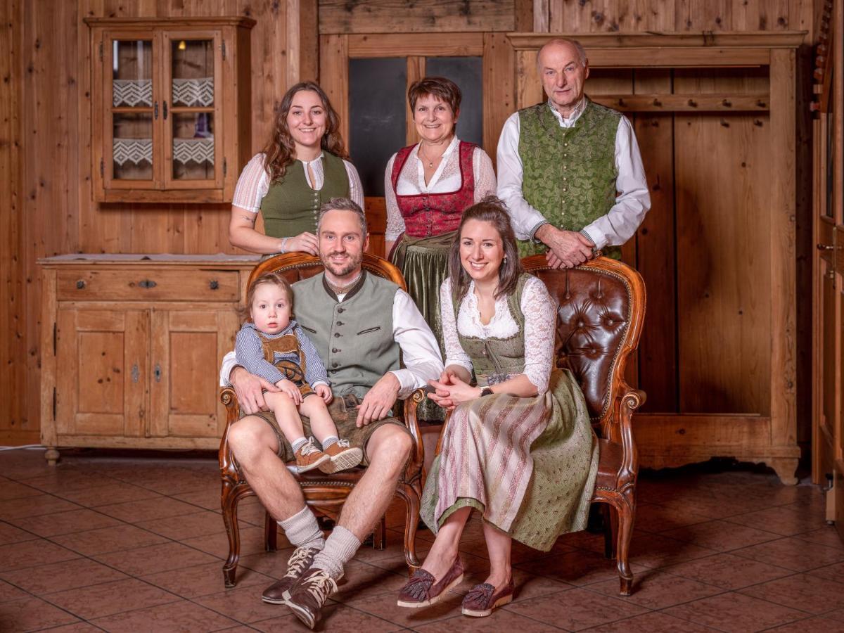 Hotel Jagdschloessl Kirchdorf in Tirol Bagian luar foto