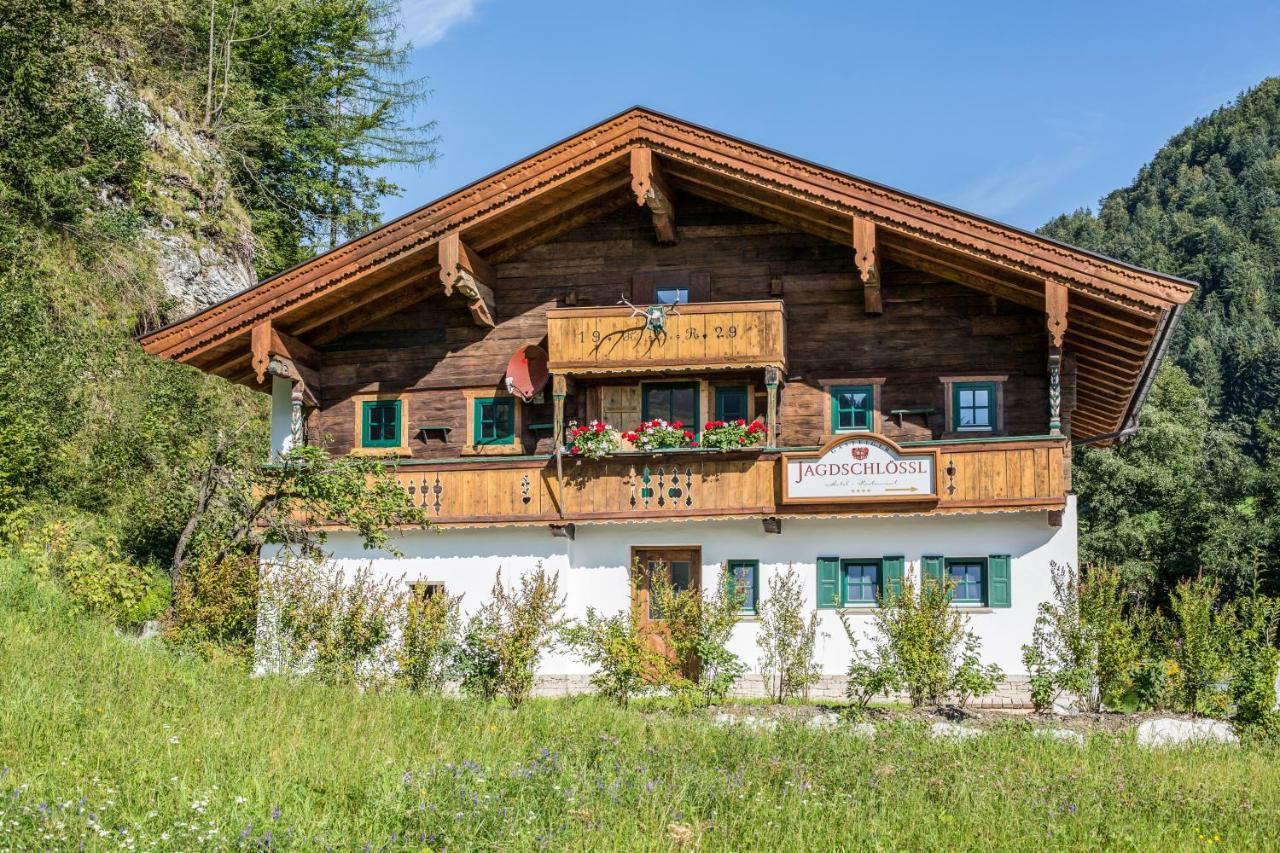 Hotel Jagdschloessl Kirchdorf in Tirol Bagian luar foto